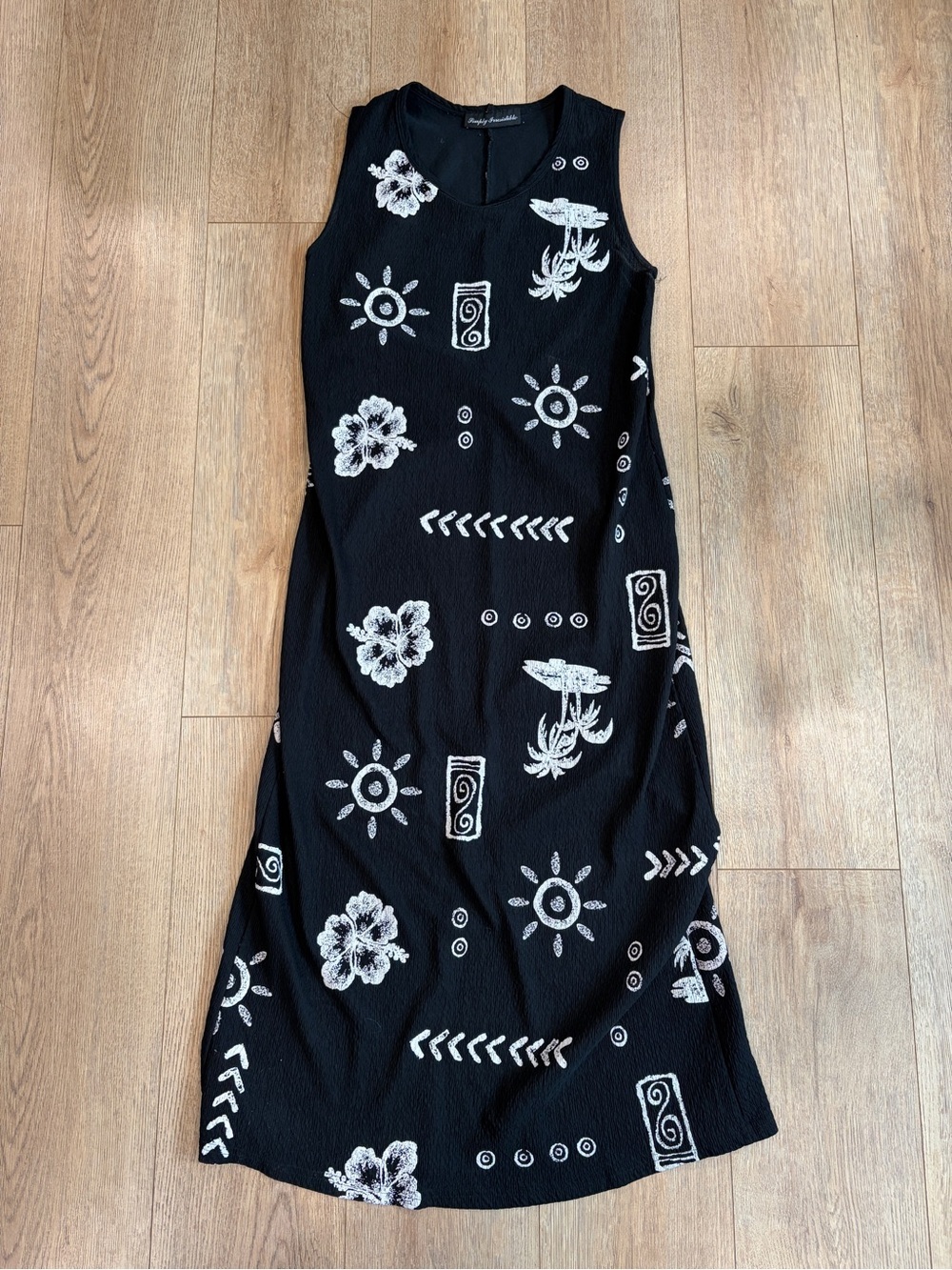 Vintage Simply Irresistible Black Sleeveless Maxi Dress Tribal Print